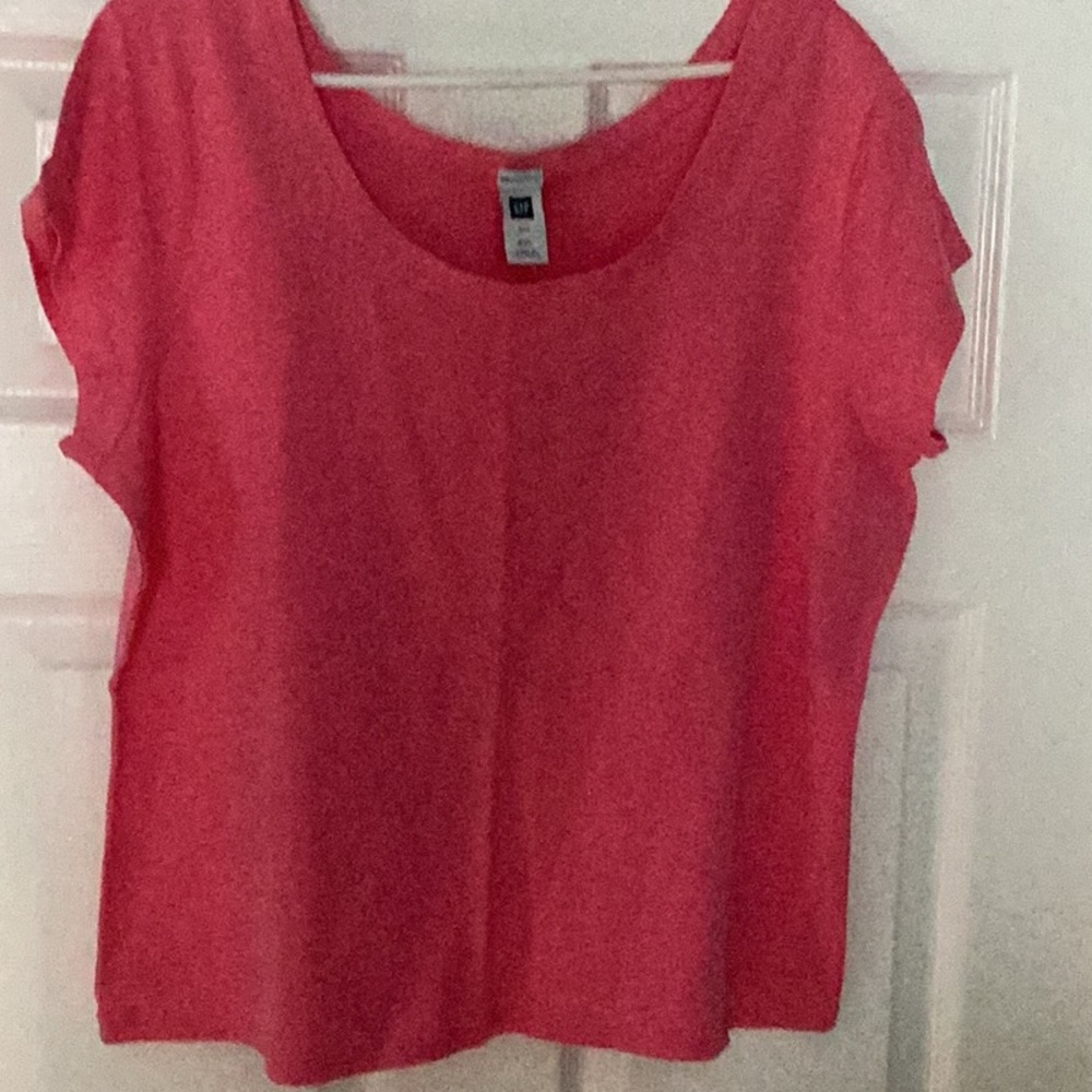 GAP Red Relaxed Crop Cap Sleeve Tee